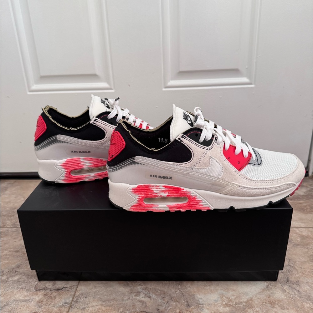 Nike Air Max III PRM Crimson